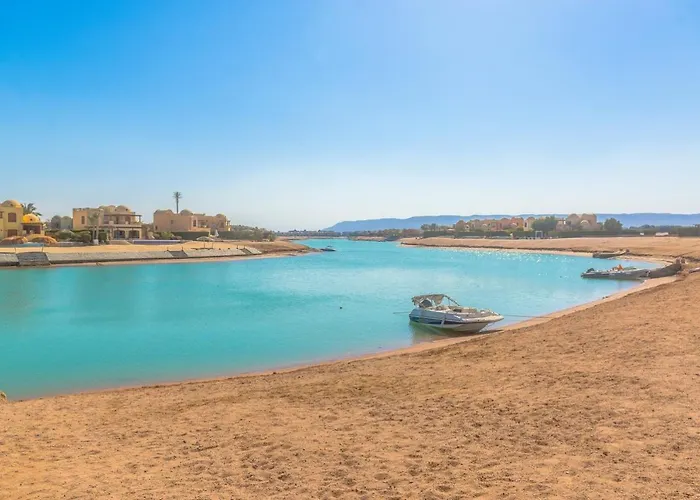 Sabina Classy 1 Bedroom Apartment Lagoon View & Pool El Gouna